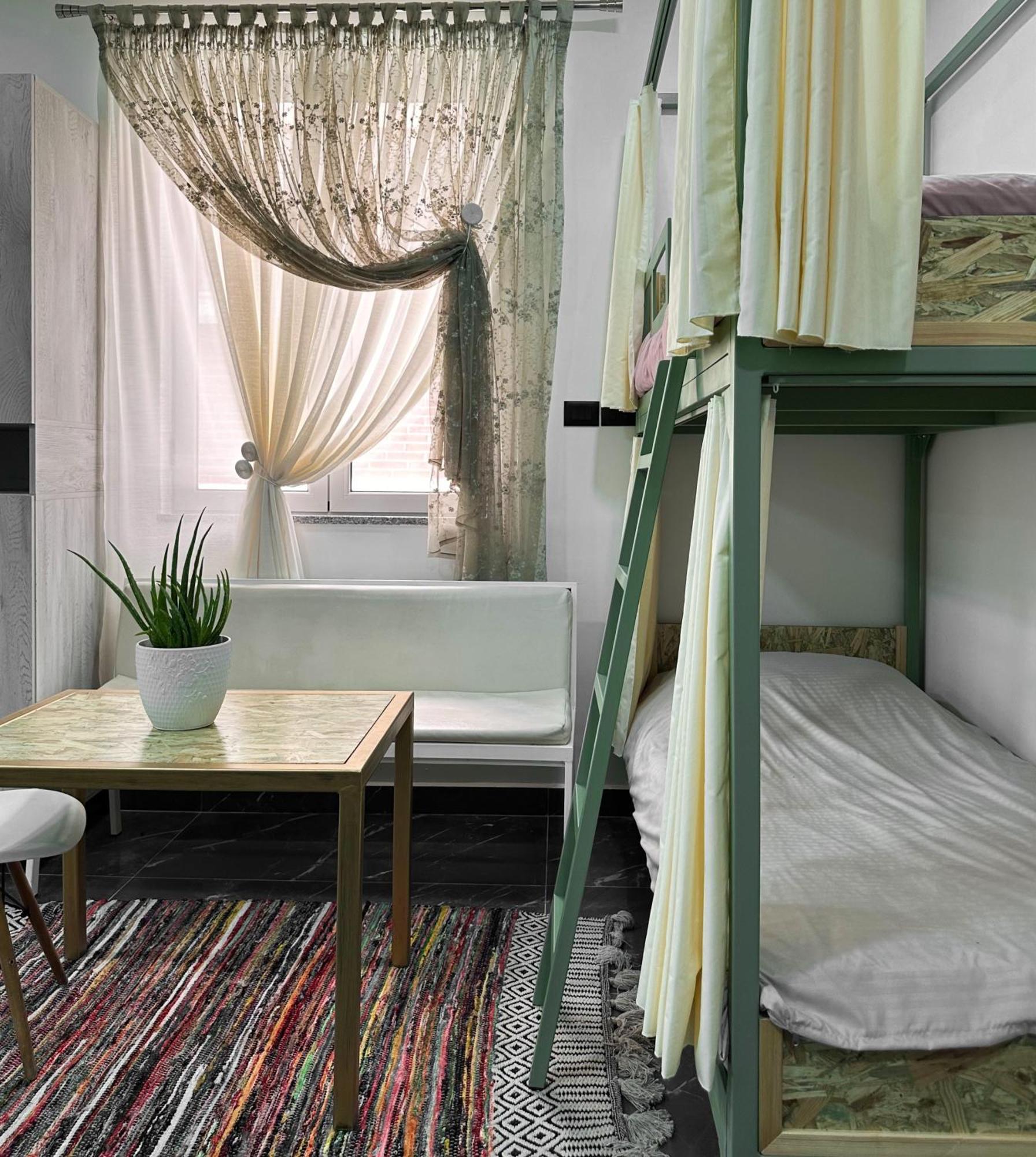 Canarin Hostel Shkoder Luaran gambar